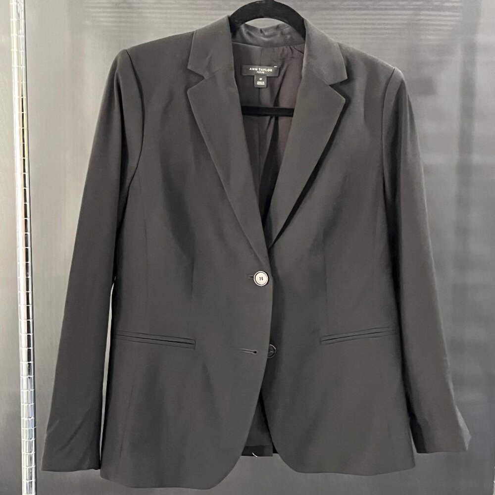 Ann Taylor Blazer